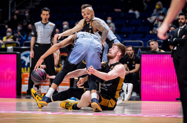 经验常常使 经验常常使